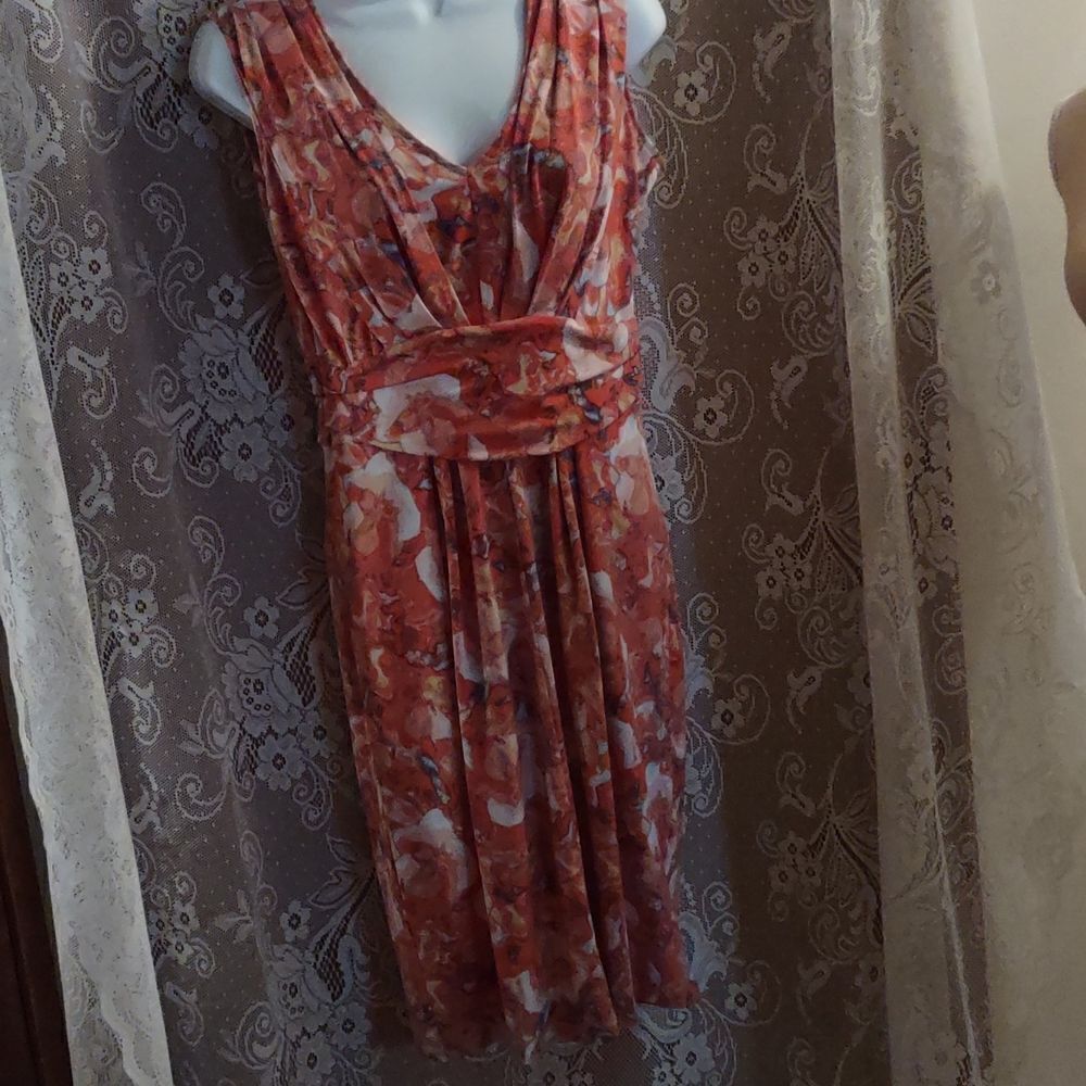 Simply Vera Women's Size XS Coral blue Floral Dress Banded Waist Draped Bodice